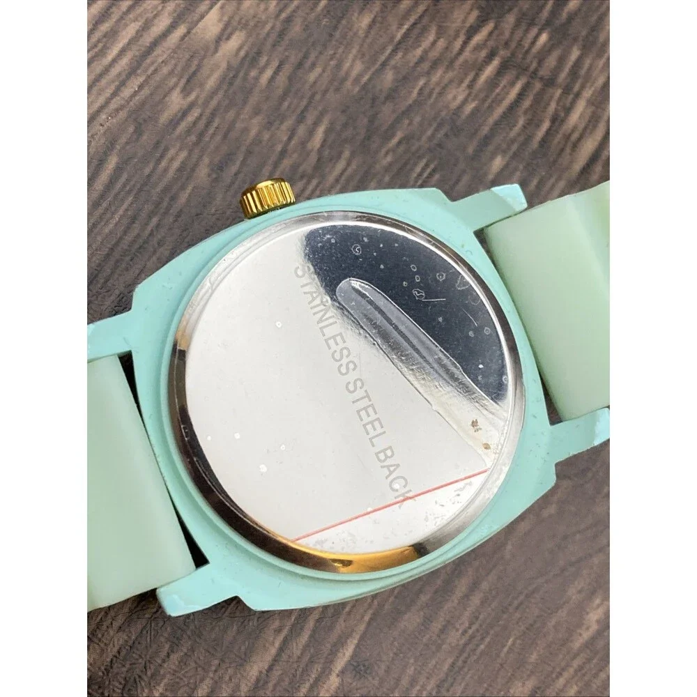 Unbranded Mint Green And Gold Women's Watch New Battery Working